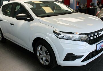 Dacia Sandero SCe 65 Essential - Klima - 18.622 km 13.480 &euro; Euskirchen 53881