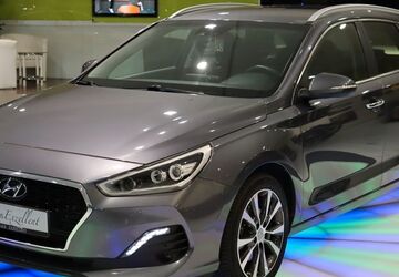 Hyundai i30 77.000 km 15.950 &euro; Troisdorf (Köln/Bonn) 53842