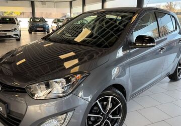 Hyundai i20 71.987 km 9.390 &euro; Köln 51149