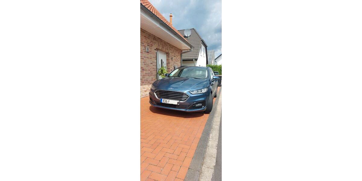 Ford Mondeo 69.000 km 18.900 &euro; Weilerswist 53919
