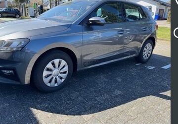 Skoda Fabia 15.000 km 21.499 &euro; Erftstadt 50374