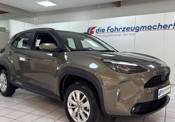 Toyota Yaris Cross 19.000 km 23.388 &euro; Rheinbach 53359