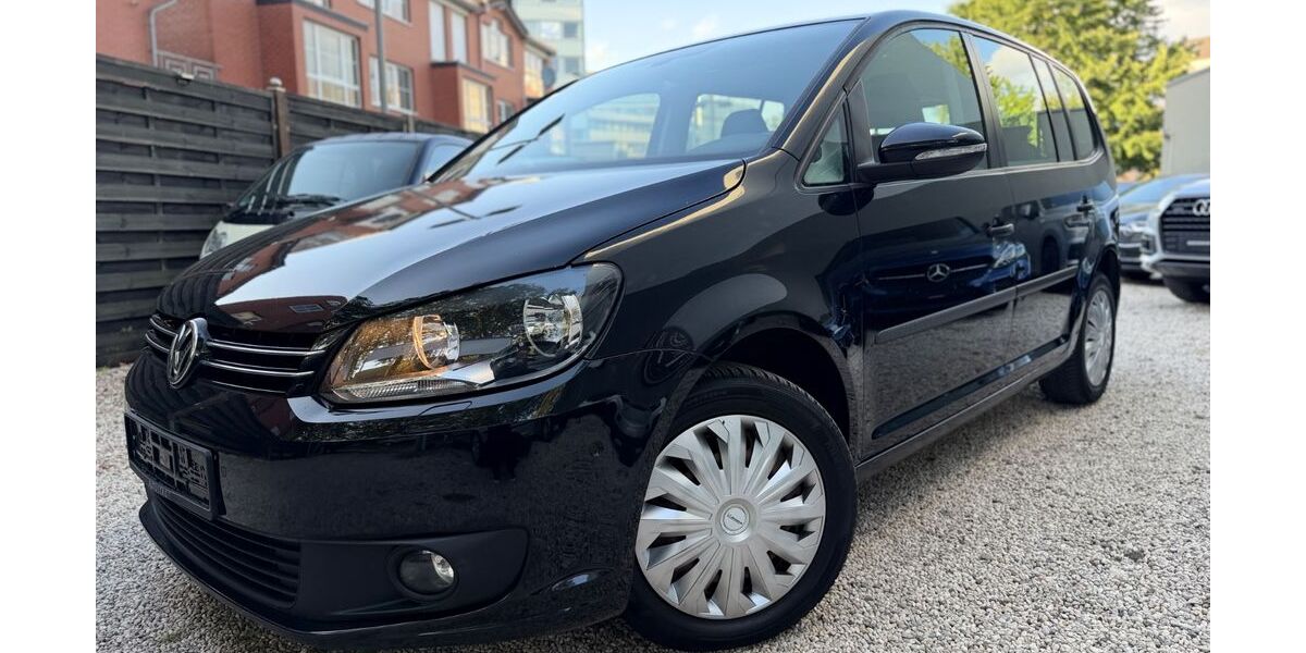 VW Touran 230.000 km 5.450 &euro; Köln 50674