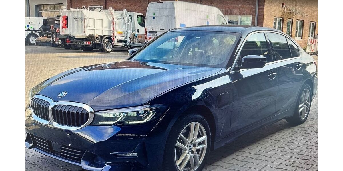 BMW 320 87.000 km 26.980 &euro; Erftstadt 50374