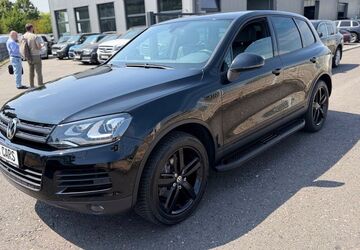 VW Touareg 185.000 km 14.500 &euro; Troisdorf (10 km Köln-Bonn Airport) 53842