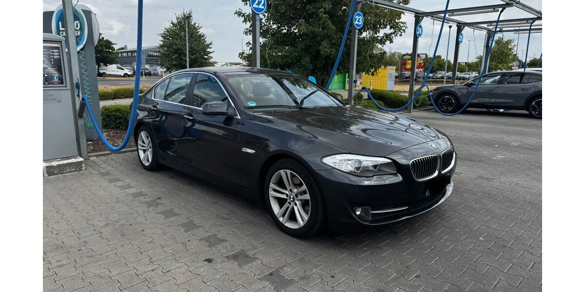 BMW 520 198.000 km 11.300 &euro; Euskirchen 53878