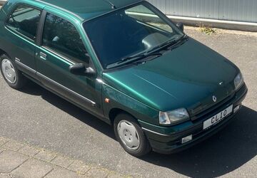 Renault Clio 4.850 km 19.990 &euro; Erftstadt-Konradsheim 50374