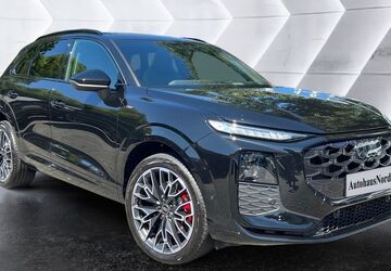 Audi Q3 8.948 km 52.900 &euro; Köln-Riehl 50735