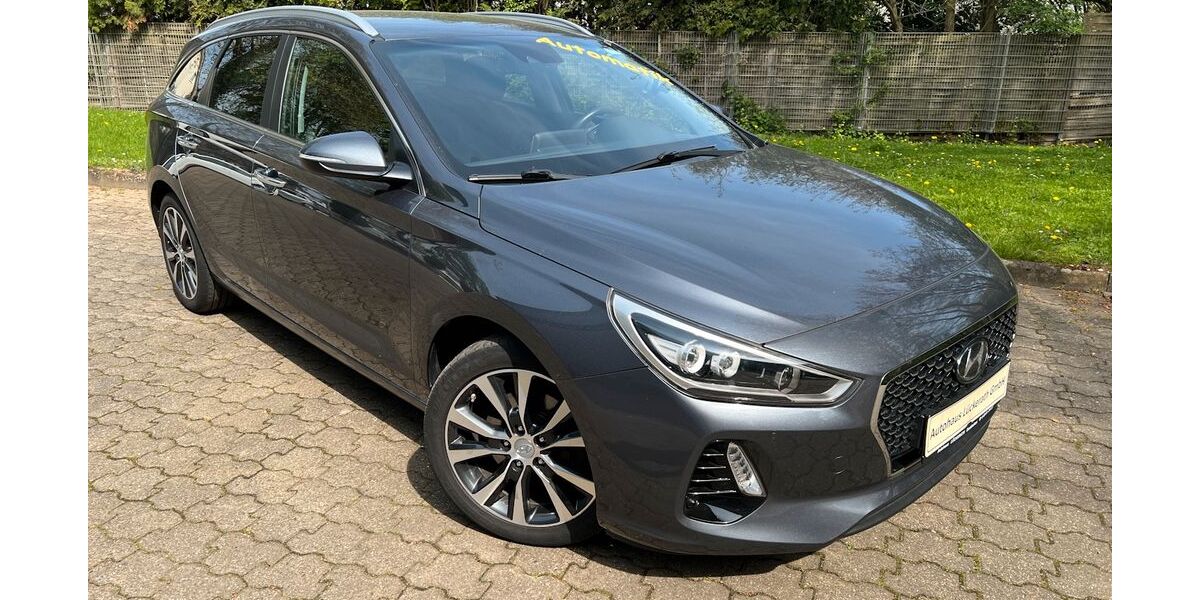 Hyundai i30 126.473 km 14.990 &euro; Euskirchen 53879