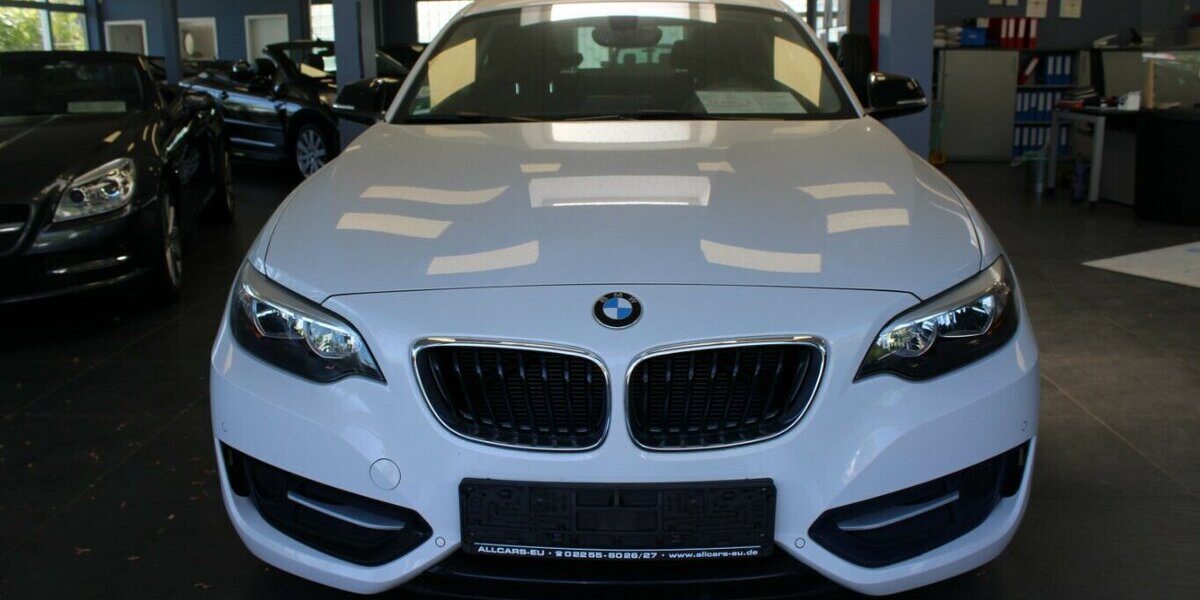 BMW 220 220i Coupe Sport Line 88.807 km 13.980 &euro; Euskirchen 53881