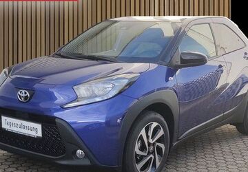 Toyota Aygo (X) 2.500 km 18.690 &euro; Leverkusen 51381