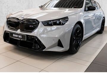 BMW M5 3.000 km 135.490 &euro; Köln-West 50858