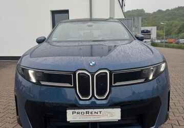 BMW iX3 10.000 km 83.300 &euro; Lohmar 53797