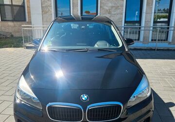 BMW 218 163.000 km 9.990 &euro; Erftstadt 50374