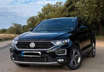 VW T-Roc 83.000 km 19.750 &euro; Erftstadt 50374