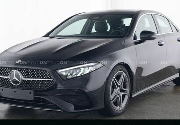 Mercedes-Benz A 180 12.372 km 32.900 &euro; Köln-Deutz 51105