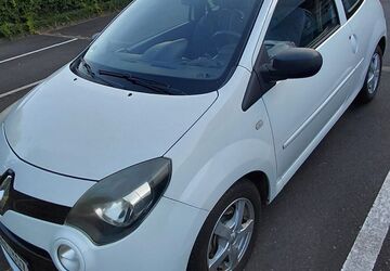 Renault Twingo 126.560 km 3.799 &euro; Köln 51109
