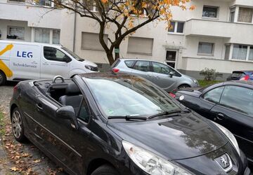 Peugeot 207 96.500 km 6.600 &euro; Köln 51065