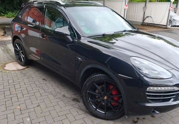 Porsche Cayenne 239.000 km 16.200 &euro; Düren 52351