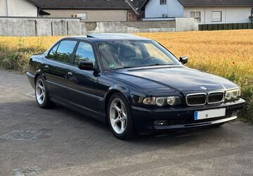 BMW 750 205.000 km 12.000 &euro; Sankt Augustin 53757