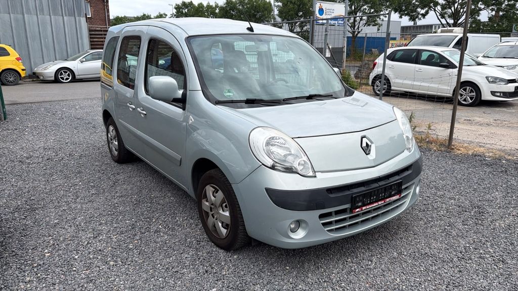 Renault Megane 102.000 km 6.990 &euro; Düren 52349