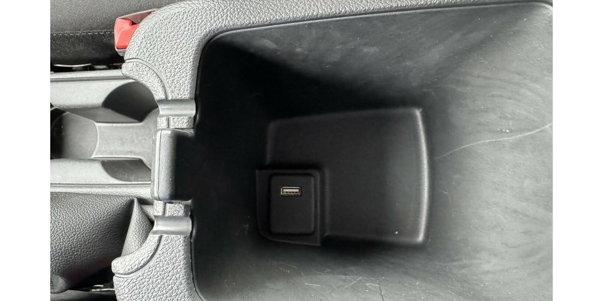 Opel Astra K Klima Navi Temp CarPlay AHK ServNeu 1.Hd 100.000 km 9.500 &euro; Erftstadt 50374