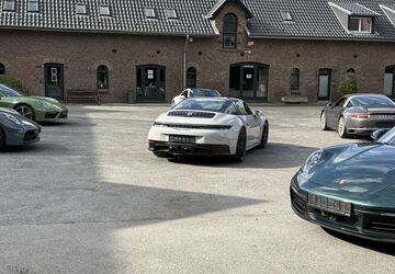 Porsche 992 7.800 km 189.790 &euro; Frechen (bei Köln) 50226