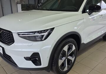 Volvo XC40 9.937 km 31.950 &euro; Bergheim 50126