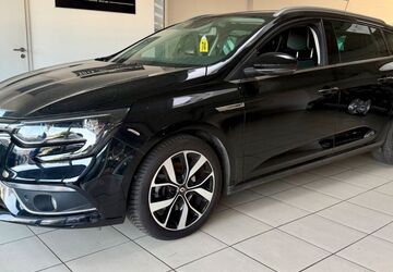 Renault Megane 84.800 km 14.590 &euro; Köln 51067