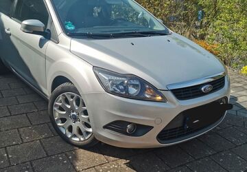 Ford Focus 180.000 km 2.300 &euro; ERFTSTADT 50374