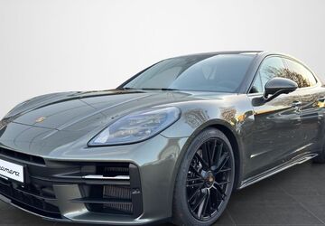 Porsche Panamera 8.000 km 167.950 &euro; Bonn 53119