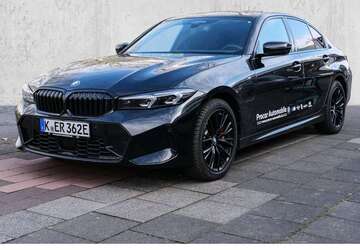 BMW 330 8.500 km 58.980 &euro; Köln 50968