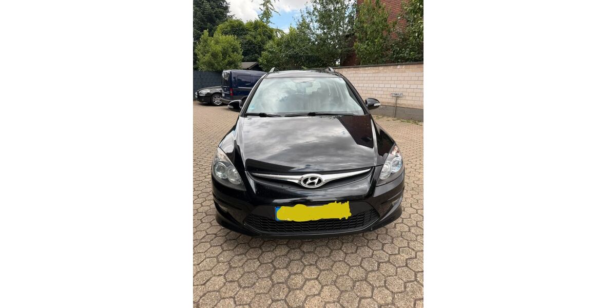 Hyundai i30 204.235 km 2.500 &euro; Euskirchen 53879
