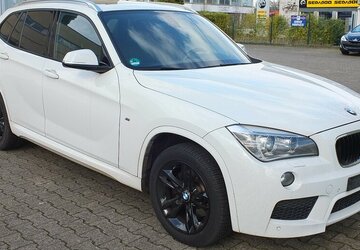BMW X1 16D LEDER XENON NAVI PANORAMA M-SPORTPAKET 133.459 km 10.908 &euro; Köln 50858