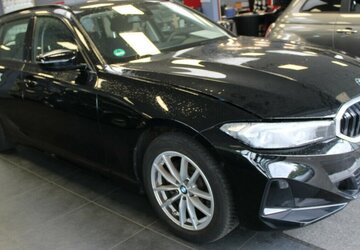 BMW 318 318i Touring Aut. 35.620 km 28.480 &euro; Euskirchen 53881