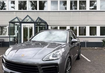 Porsche Cayenne 212.027 km 38.850 &euro; Köln 50739