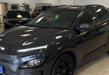 Hyundai KONA 28.642 km 19.480 &euro; Bonn 53227