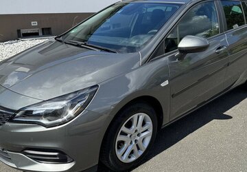 Opel Astra K Klima Navi Temp CarPlay AHK ServNeu 1.Hd 100.000 km 9.500 &euro; Erftstadt 50374