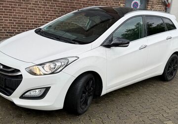 Hyundai i30 304.955 km 3.000 &euro; Köln 51069