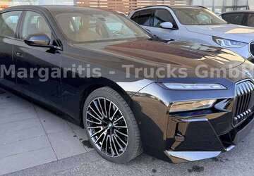 BMW 740 5.300 km 108.890 &euro; Köln 50996