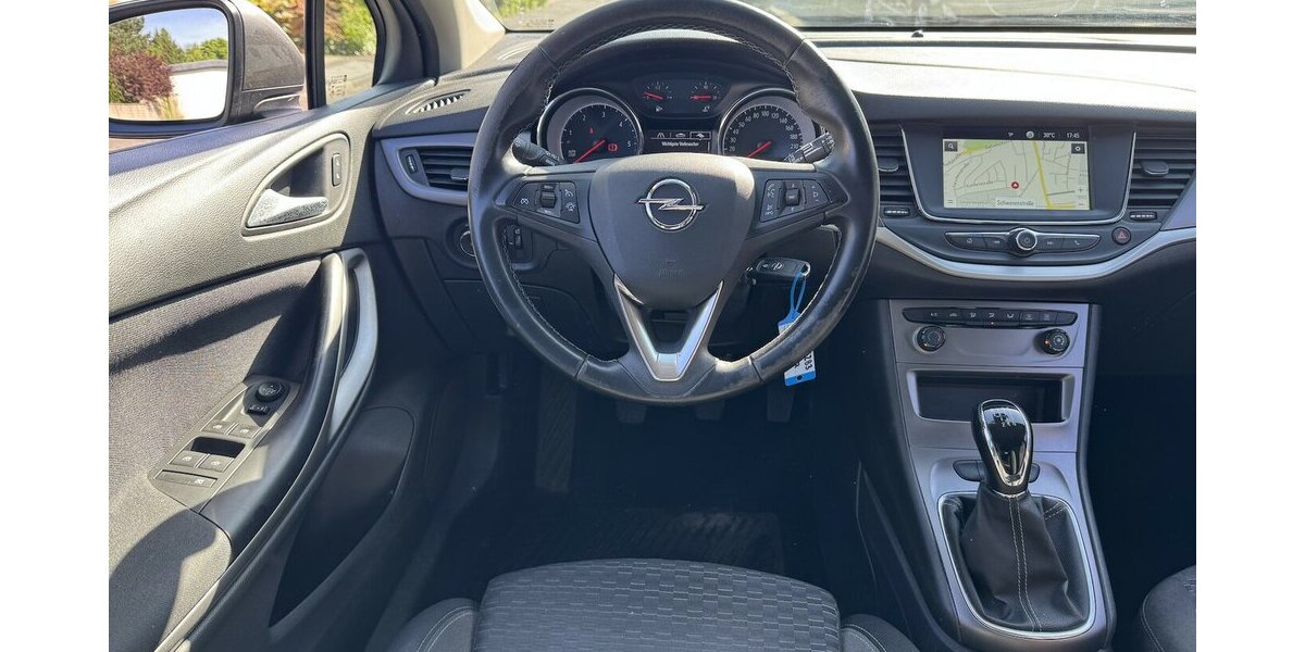 Opel Astra K Klima Navi Temp CarPlay AHK ServNeu 1.Hd 100.000 km 9.500 &euro; Erftstadt 50374