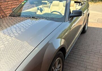 Ford Mustang 79.056 km 12.400 &euro; Weilerswist 53919