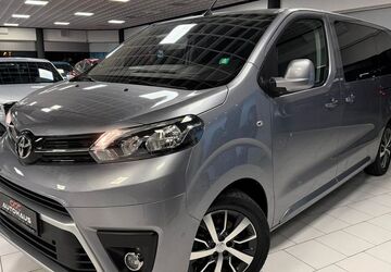 Toyota Proace (Verso) 43.000 km 36.490 &euro; Köln 51149