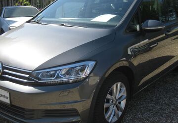 VW Touran 124.700 km 17.200 &euro; Hürth bei Köln 50354