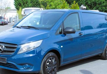 Mercedes-Benz Vito 298.000 km 7.900 &euro; Köln-Rath 51107