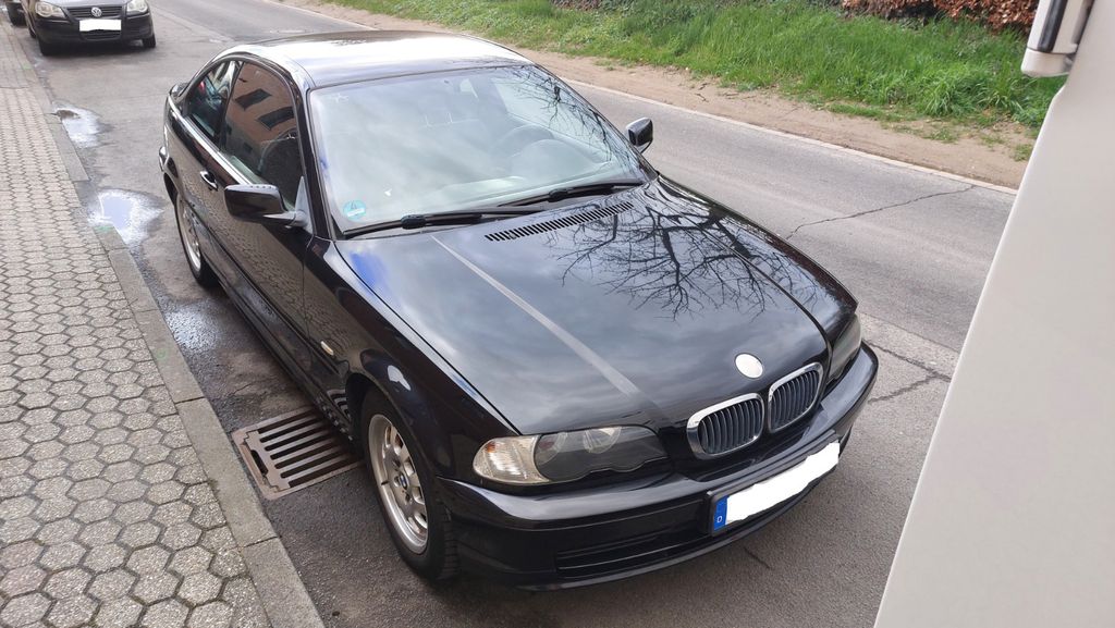 BMW 318 175.862 km 2.200 &euro; Düren 52351